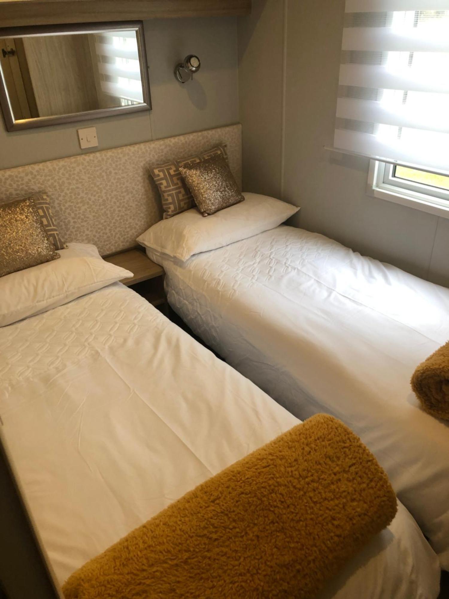 Seabreeze, Utopia, Walking Distance To Beach, 5 Star Shorefield Country Park, Milford On Sea, Shorefield Road, So41 0Lh, United Kingdom Esterno foto
